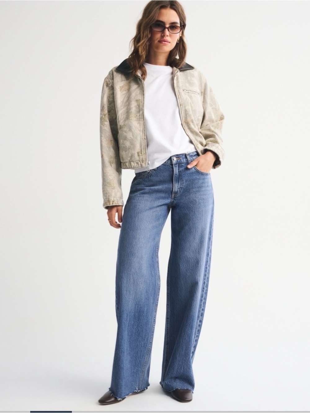 NWT Low Rise Ultra Loose Jean EXTRA SHORT